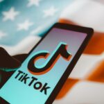 Скачати TikTok в США буде неможливо, якщо його заборонять. Чому Конгрес проти соцмережі?