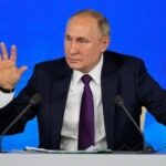 Паніки немає. Путін брехливо висловився про стрімке падіння рубля