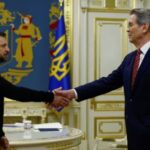 Міністр фінансів США привіз до Києва Договір про партнерство
