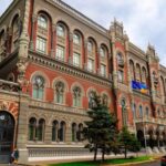 НБУ озвучив офіційний курс долара на сьогодні