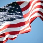 Економіка США сповільнюється через нові тарифи Трампа