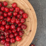 Ціни на черешню в Україні “кусаються”