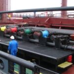 Танкери з російською нафтою застрягли у морі — що сталося