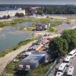 Кияни вимагають відновлення простору біля станції метро Лісова