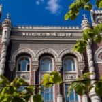 “Дивна історія”. НБУ пів року ігнорує санкції проти банку Порошенка — Гладких