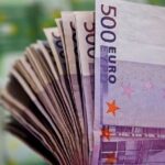 Українці переходять з долара на євро
