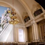 Укрзалізниця запрошує помилуватися величезною картиною на вокзалі Києва