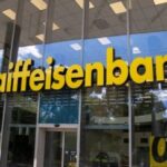 Raiffeisen Bank не зміг продати свою частку в Росії: Кремль заблокував угоду