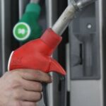 Бензиновий дефіцит шириться у більш ніж половині російських областей.