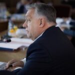 “У нас не буде палива”: Орбан у розпачі напередодні зустрічі з Трампом.