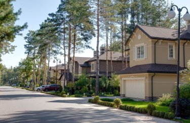 Ринок котеджних містечок перед зимою: чи піднімається попит на приміське житло? котеджне містечко