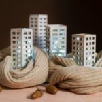 Стрімке падіння вартості нового житла зараз нереальне: малі ціни – показник небезпеки.