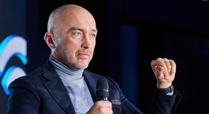 Пишний та прогноз ВВП та інфляції НБУ