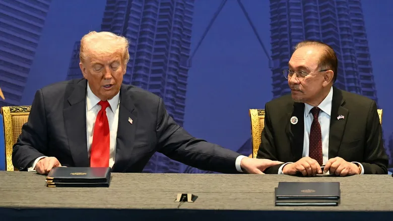 "Її нема, вона недійсна". Малайзія першою відмовилася від тарифної угоди зі США