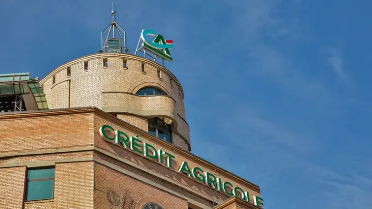 Банк Львів стає частиною Креді Агріколь Україна 8