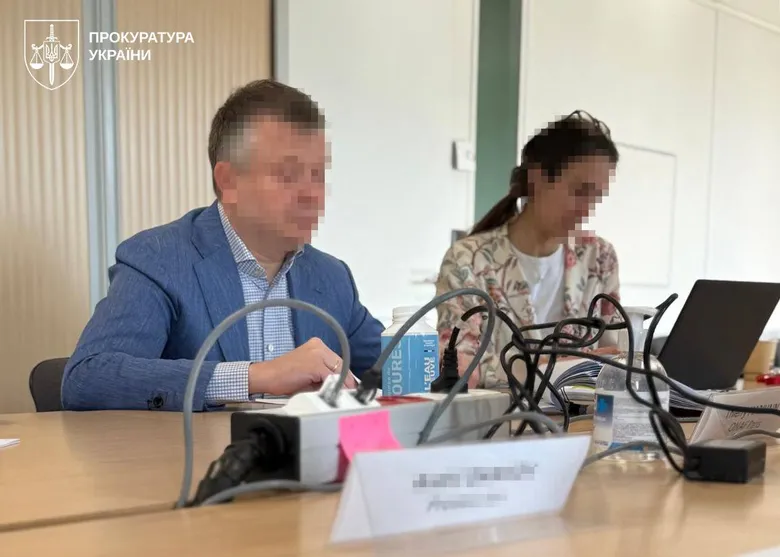 Жеваго у Парижі звинувачують у справі банку “Фінанси та Кредит”