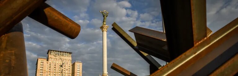 Новий базовий прогноз ЄБРР для України: тривала війна до 2026 року та економічне зростання на 2,5% 3 Новий базовий прогноз ЄБРР для України: тривала війна до 2026 року та економічне зростання на 2,5% 3