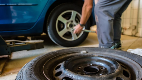 Коли переходити з зимових шин на літні у 2026 році: рекомендації автовласникам 19 Коли переходити з зимових шин на літні у 2026 році: рекомендації автовласникам 15