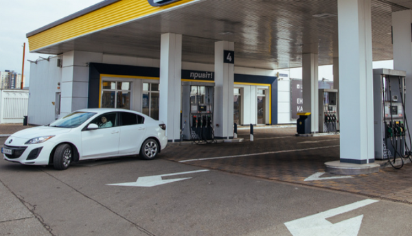 Вартість пального на автозаправних станціях стрімко збільшується: яка актуальна ціна на бензин, дизельне пальне та автомобільний газ 12 Вартість пального на автозаправних станціях стрімко збільшується: яка актуальна ціна на бензин, дизельне пальне та автомобільний газ 11