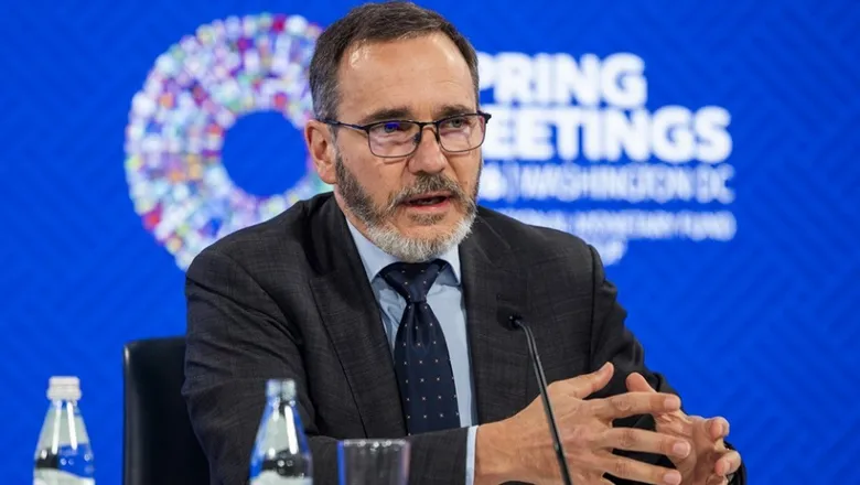 МВФ: світ стикається з ризиком третьої рецесії за&hellip;