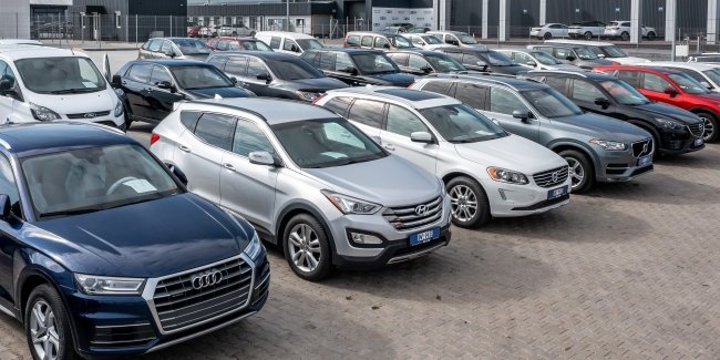 Головна 27 Керуйте своїми фінансами: отримайте доступ до банківських послуг…