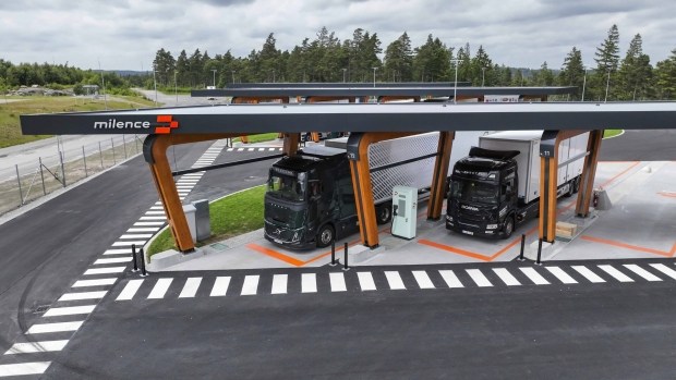 Розкрий потенціал застосунку: завантаж нове оновлення вже сьогодні 11 Розкрий потенціал застосунку: завантаж нове оновлення вже сьогодні 9