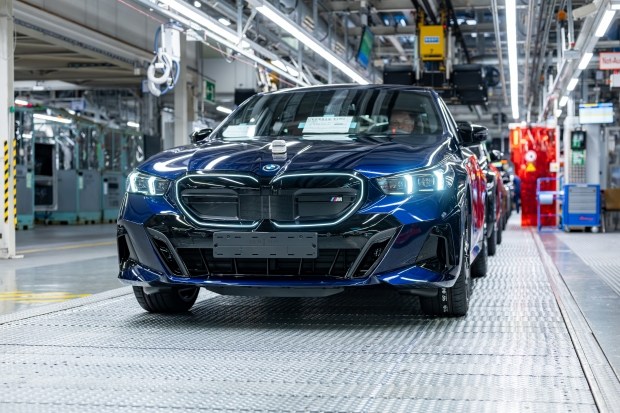 BMW: Оновлення застосунку для користувачів 6