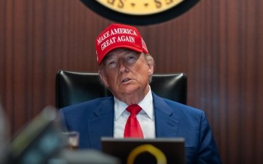 Інсайдери: Трамп повертає обмеження на російську нафту