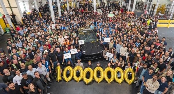 Tesla представила 10-гігаватну батарею Powerwall 3
