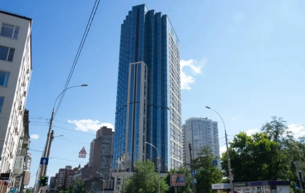 A136 Highlight Tower офіційно розпочала свою роботу