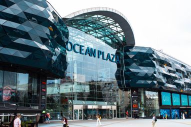 Фонд державного майна України має намір реалізувати 100% Ocean Plaza, стартова ціна якого оцінюється у 100 мільйонів доларів.