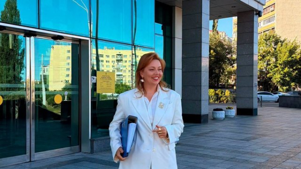 Перша заступниця міністра розвитку громад та територій Альона Шкрум написала заяву про звільнення за власним бажанням.