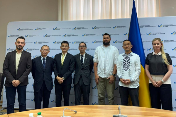 Україна та JICA започаткують мережу лабораторій для аналізу ґрунтів після розмінування та розпочнуть пілотний проєкт в Ізюмі 16 Україна та JICA започаткують мережу лабораторій для аналізу ґрунтів після розмінування та розпочнуть пілотний проєкт в Ізюмі 16
