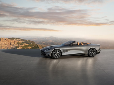 Aston Martin випустить спеціальну версію Vanquish на честь 25-річчя моделі (з фотографіями) 12
