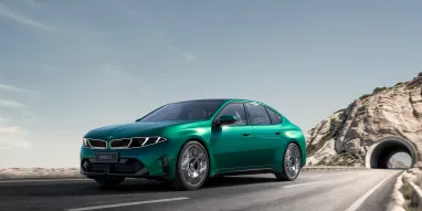 BMW показала вражаючий електричний седан “трійка” з дальністю понад 1000 км (фото)