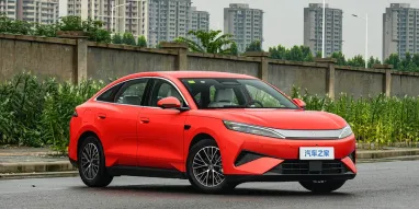 BYD представив вражаючу альтернативу Skoda Octavia за 14 700 доларів (фото)