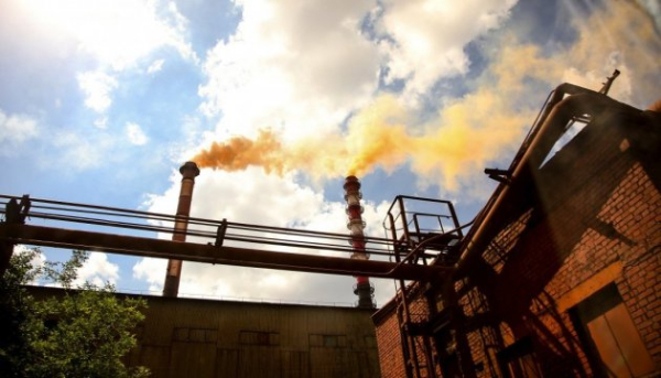 «Запоріжсталь» зупинила роботу через ракетний удар Росії: семеро загиблих, десятки травмованих працівників