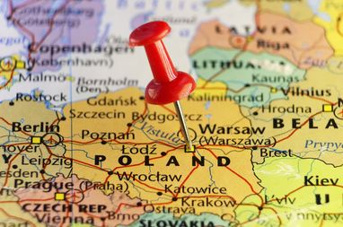 Депортаційна служба та індивідуальна справа іноземця: які пропозиції в Польщі