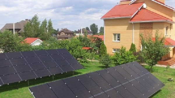 Сонячні електростанції для домогосподарств отримуватимуть “зелений” тариф у чітко встановлені години генерації електроенергії – НКРЕКП