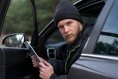 Як уникнути пастки шахраїв при купівлі автомобіля на інтернет-майданчиках 10