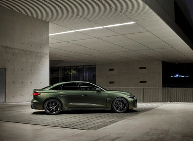 В Україні з'явиться потужний Audi RS5 (фото) 5