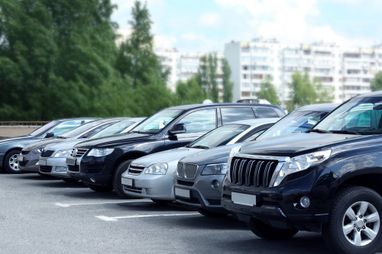 Нові автомобілі в Україні: переваги українців щодо двигунів у липні