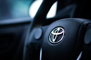 Toyota розробляє інноваційну автоматичну трансмісію