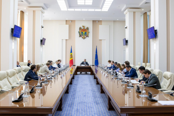 У Молдові запровадили обмеження на водоспоживання через посушливий період. 16