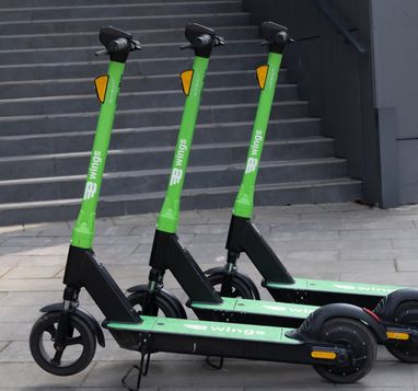 Uklon придбав оператора електросамокатів e-Wings за 97,6 мільйона гривень