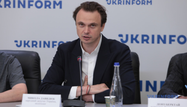 Політолог: Україна має переваги для відновлення експорту агропродукції морем через Чорноморський регіон 10