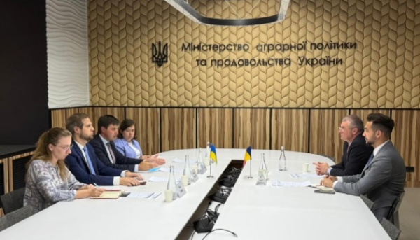 Україна і Румунія розширюватимуть альтернативні шляхи транспортування сільськогосподарської продукції.