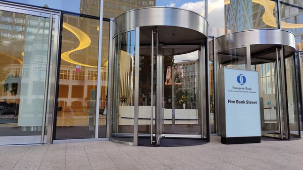 Європейський банк реконструкції та розвитку розглядає два проєкти для ПроКредит Банку, загальна вартість яких може сягнути 330 мільйонів євро.