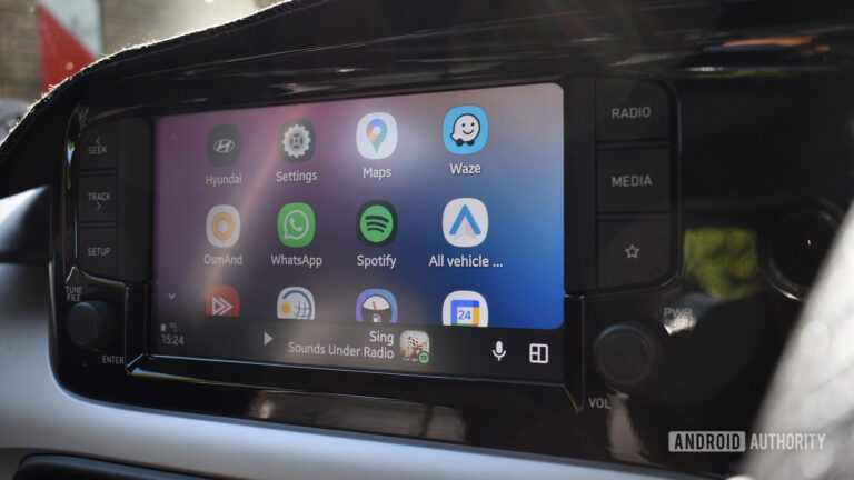Google продовжує розробку відео для Android Auto 74