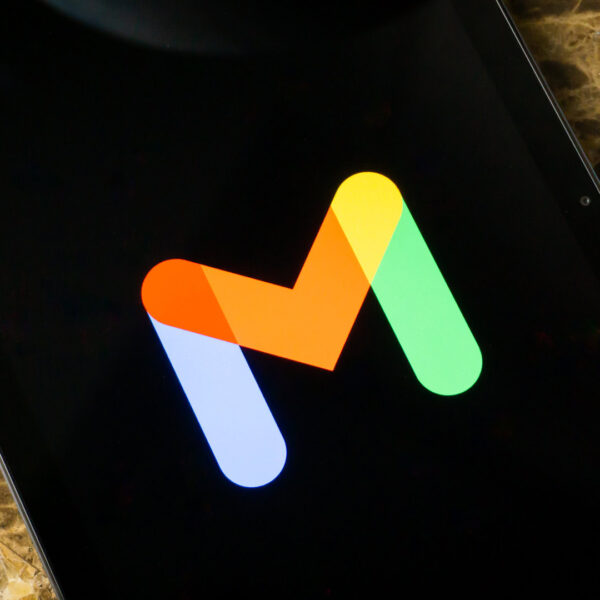 Gmail відповідатиме на ваші запитання за гроші